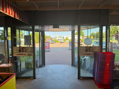 Eingangs- Ausgangsbereich 